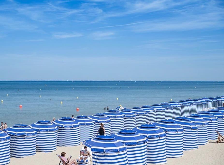 Joli Studio Pres Du Front De Mer Cabourg Εξωτερικό φωτογραφία